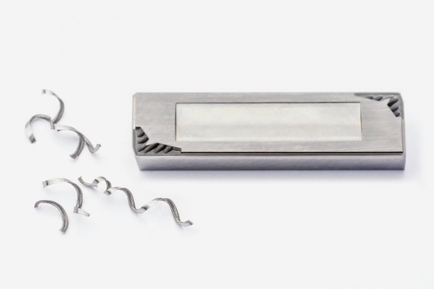 Getting chips under control with reliable fine machining of steel materials